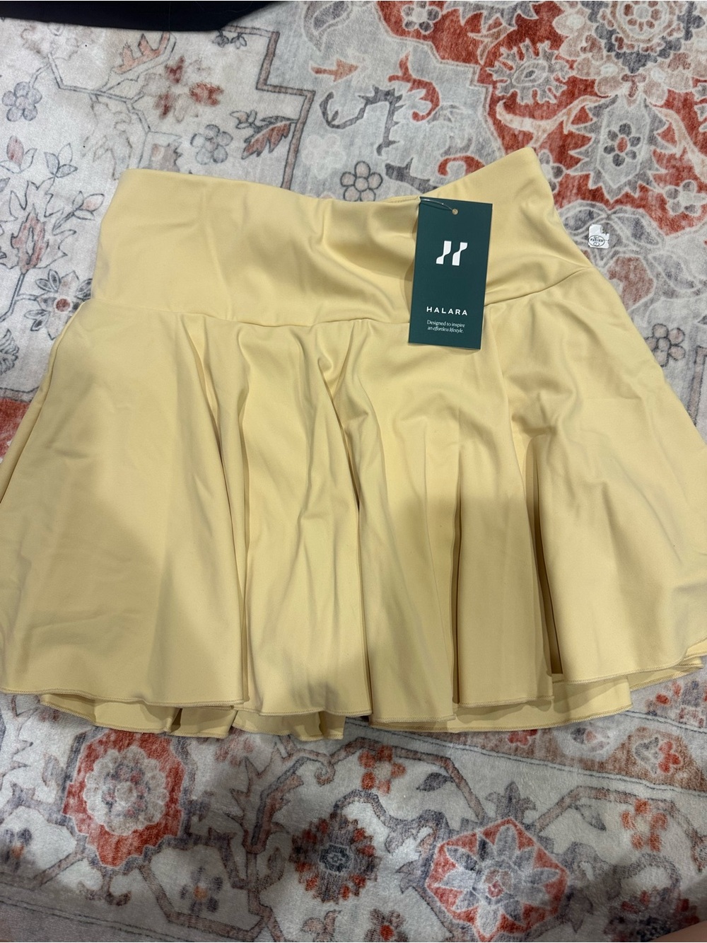 Women’s yellow Halara Skirt